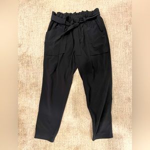 Athleta Tie Belt black pant.
